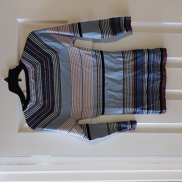 Light sweater - Picture 2 of 2